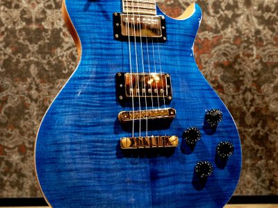 SE McCarty 594 Singlecut Faded Blue