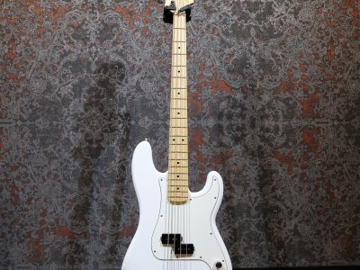 Fender Mexico Player Precision Bass -Polar White / Maple-
