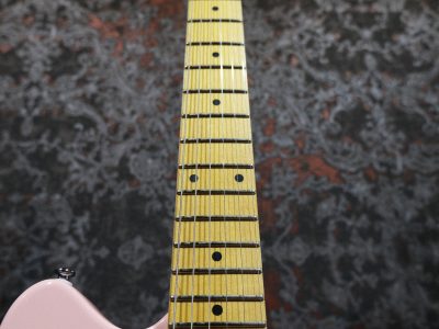 G&L Tribute Series Fallout / Shell Pink