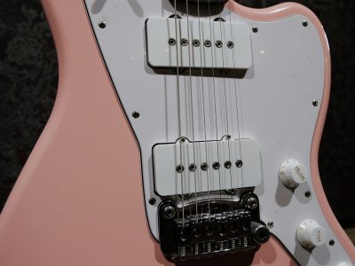 【極美品】G&L Tribute Doheny Pink エレキギター G&L Tribute Doheny Electric Guitar - Shell Pink Gloss Finish