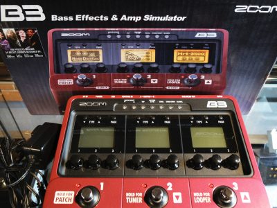 ZOOM B3 / Bass Effects & Amp Simulator Pedal | 札幌の楽器屋さん