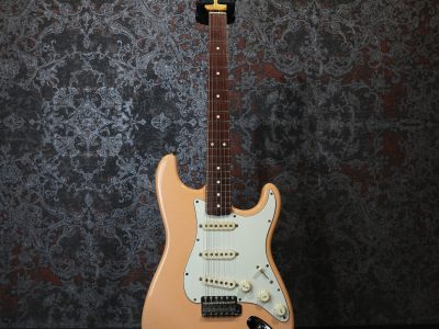 Fender Custom Shop ST Pink