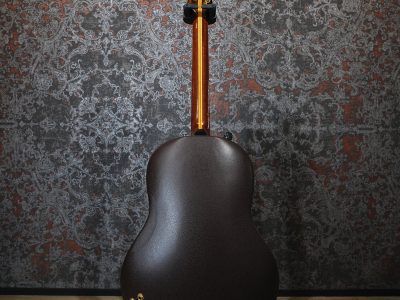 Ovation 1651 Legend Ltd