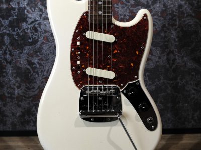 Fender Japan MG65-VSP