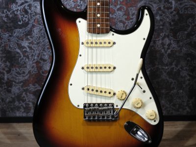 Fender Japan ST62-70TX