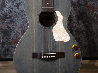 Art&Lutherie Roadhouse Denim Blue Q-Discrete