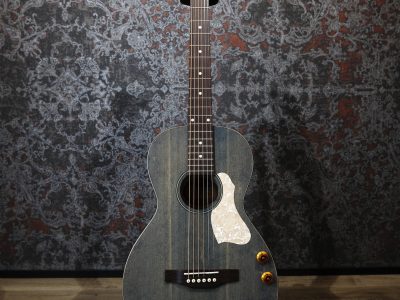 Art&Lutherie Roadhouse Denim Blue Q-Discrete