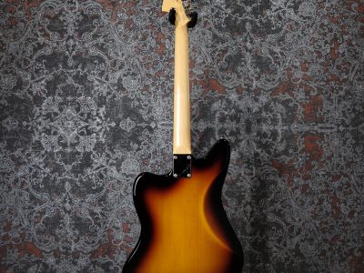 Fender Made in Japan Traditional II 60s Jaguar