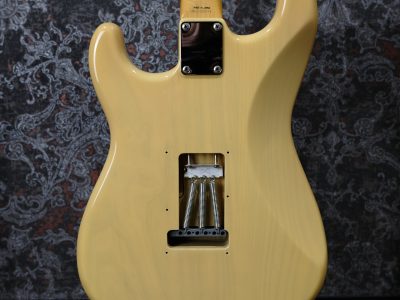 Fender Japan ST68 Ash SHOP ORDER MODEL