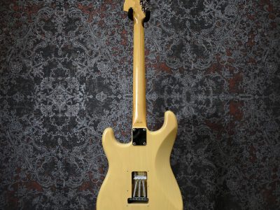 Fender Japan ST68 Ash SHOP ORDER MODEL