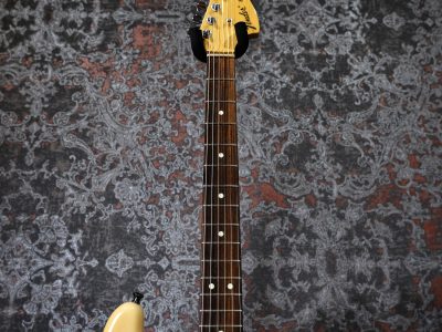 Fender Japan ST68 Ash SHOP ORDER MODEL