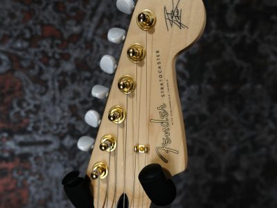 【新品】Fender Richie Kotzen リッチーコッツェン ストラト FendeFender Richie Kotzen Stratocaster ~Transparent White