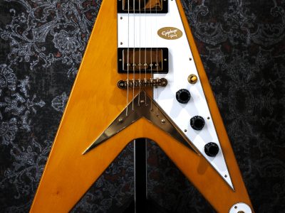 Epiphone Inspired by Gibson Custom Shop 1958 Korina Flying V Aged Natural