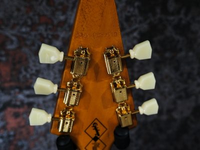 Epiphone Inspired by Gibson Custom Shop 1958 Korina Flying V Aged Natural