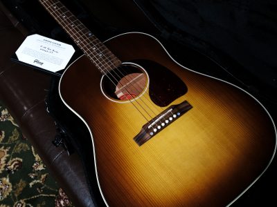 Gibson Custom Shop J-45 Standard Red Spruce (Honey Burst)