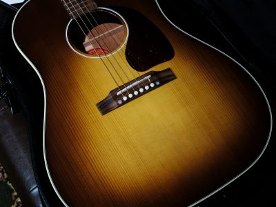 Gibson Custom Shop J-45 Standard Red Spruce (Honey Burst)