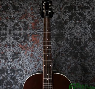 Gibson Custom Shop J-45 Standard Red Spruce (Honey Burst)