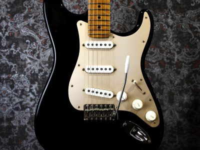 Fender Mexico Deluxe Powerhouse Stratocaster Black 2000年製
