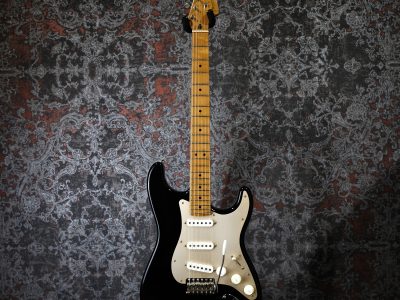 Fender Mexico Deluxe Powerhouse Stratocaster Black 2000年製