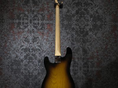 Fender Mike Dirnt Precision Bass 2-Tone Sunburst 2012