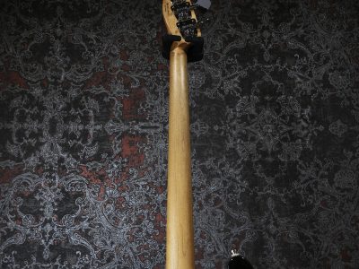 Fender Mike Dirnt Precision Bass 2-Tone Sunburst 2012