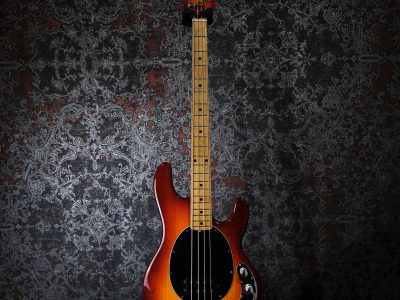MUSIC MAN StingRay4 USA製　ハードケース付 MUSIC MAN StingRay 4 - Blue Pearl | Blue Guitars Online Store