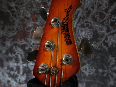 MUSIC MAN Stingray 4 Honey Burst / Matching Headstock 2001