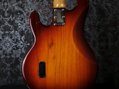 MUSIC MAN Stingray 4 Honey Burst / Matching Headstock 2001