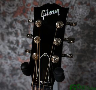 Gibson Custom Shop J-45 Standard Red Spruce (Honey Burst)