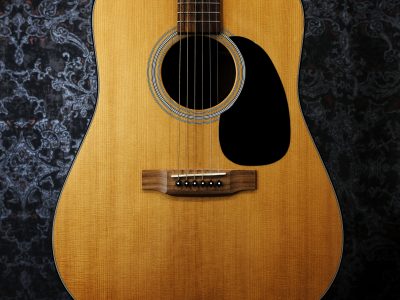 マーチンD-１８の出品です。 Amazon | Martin マーティン D-18 Sunburst アコースティック