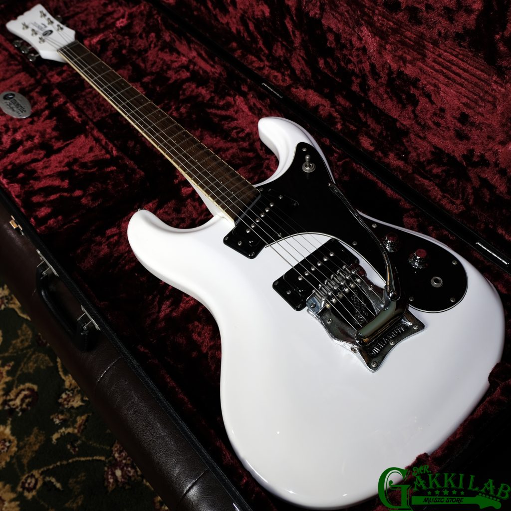 Mosrite V65ハードケース付き Mosrite V65ハードケース付き