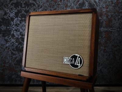 Taylor Circa 74 Acoustic Guitar & Vocal Amplifier / Mahogany with Stand