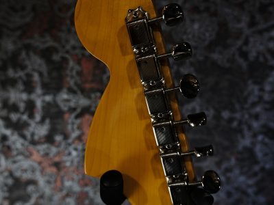 Fender Japan MG69 / MH RED