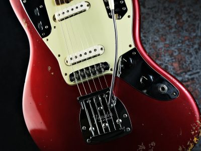 Fender FSR American Vintage 62 Jaguar Thin Skin Candy Apple Red Limited Edition Maching Head