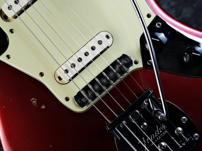 Fender FSR American Vintage 62 Jaguar Thin Skin Candy Apple Red Limited Edition Maching Head