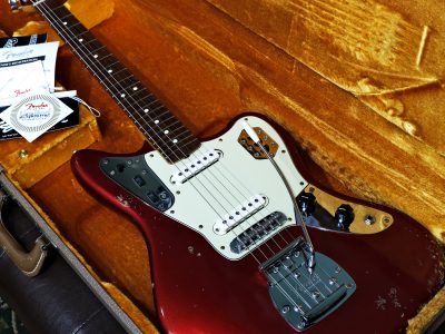 Fender FSR American Vintage 62 Jaguar Thin Skin Candy Apple Red Limited Edition Maching Head