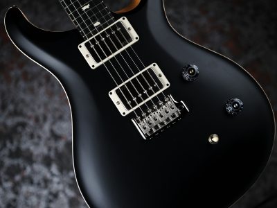 PRS 2025 CE 24 Custom Configuration Black Top (Natural Back)