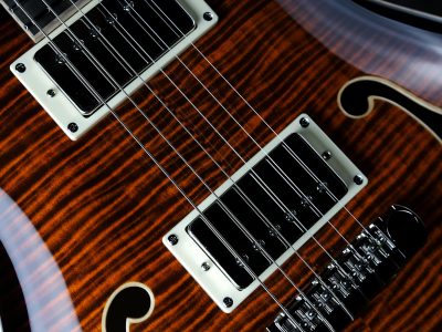 PRS 2025 SE Hollowbody II Piezo Orange Tiger Smokeburst