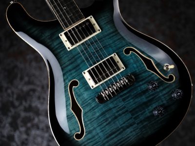 PRS 2025 SE Hollowbody II Piezo Peacock Blue