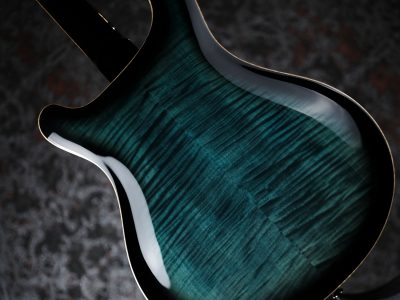 PRS 2025 SE Hollowbody II Piezo Peacock Blue