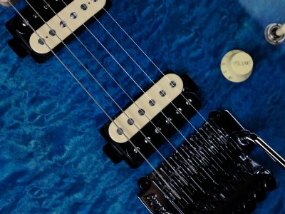 Sterling by MUSIC MAN AX40 Trans Blue
