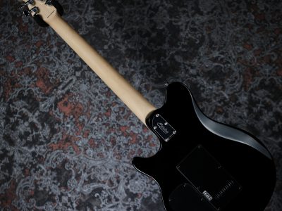 Sterling by MUSIC MAN S.U.B. AX3FM / Stain Pink