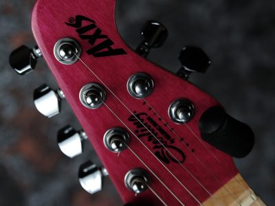 Sterling by MUSIC MAN S.U.B. AX3FM / Stain Pink
