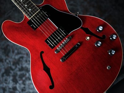Gibson ES-335/ Sixties Cherry