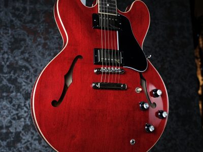 Gibson ES-335/ Sixties Cherry