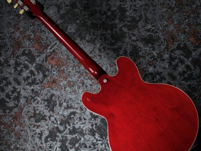 Gibson ES-335/ Sixties Cherry