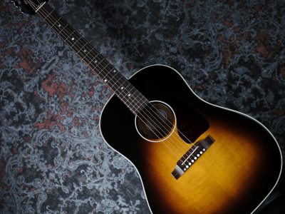 Gibson J-45 Standard Vintage Sunburst