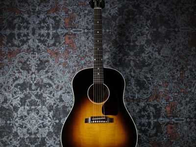 Gibson J-45 Standard Vintage Sunburst