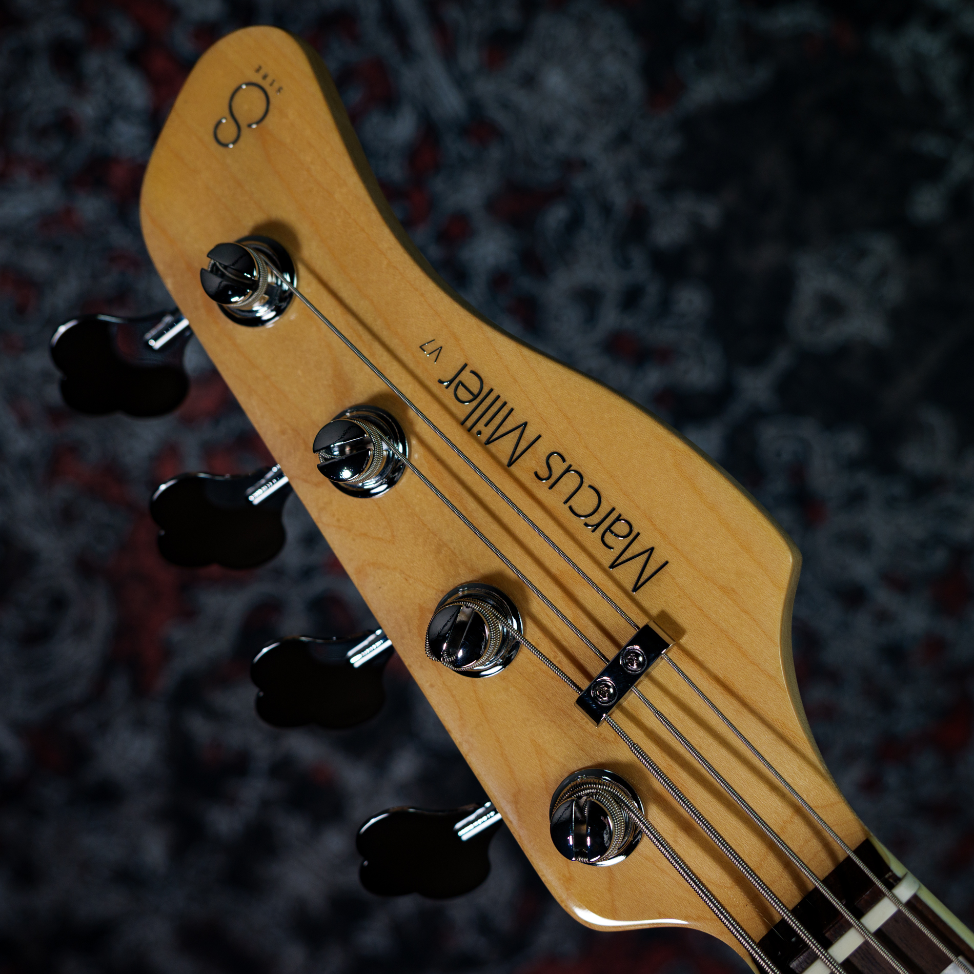 Sire V7 Alder 4st Bright Metallic Red / 2nd Generation