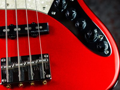 Sire V7 Alder 4st Bright Metallic Red / 2nd Generation